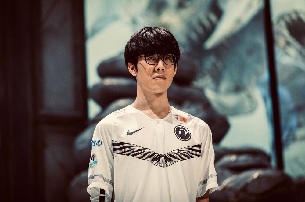 卡特曾多次 卡特曾多次